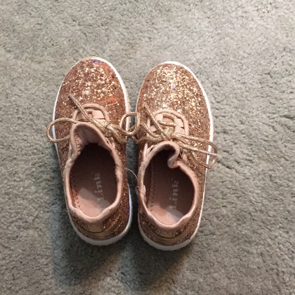 Girls size 9T shoes